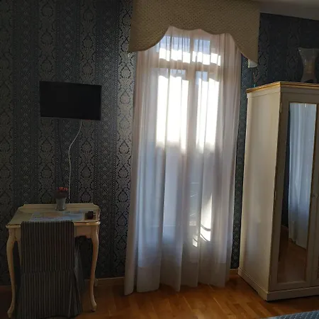 Residenza Nobile - Locazione Turistica Maison d'hôtes 2*